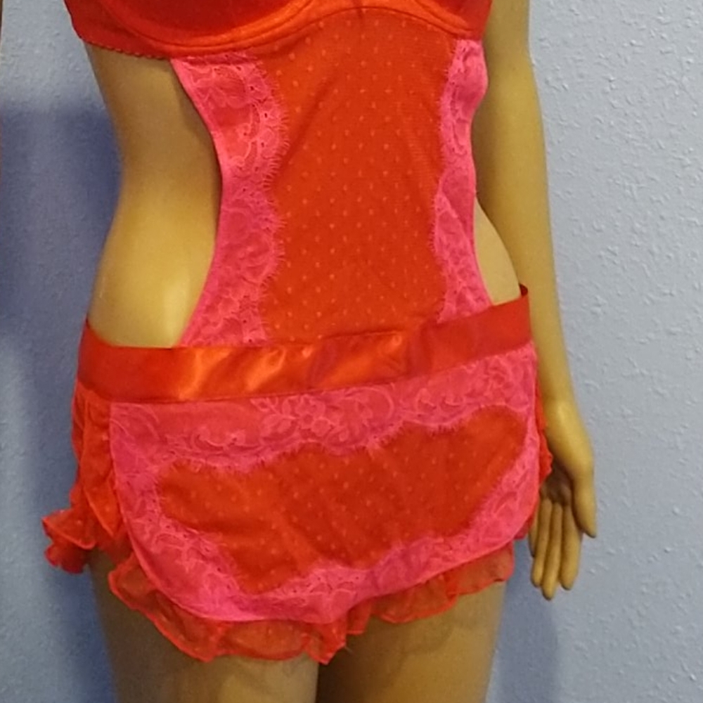 NWT VS Pin Up Style Babydoll Apron Red & Pink 34d - Picture 5 of 6